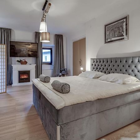 Sobe "Ela" Bed and Breakfast Fužine Eksteriør billede