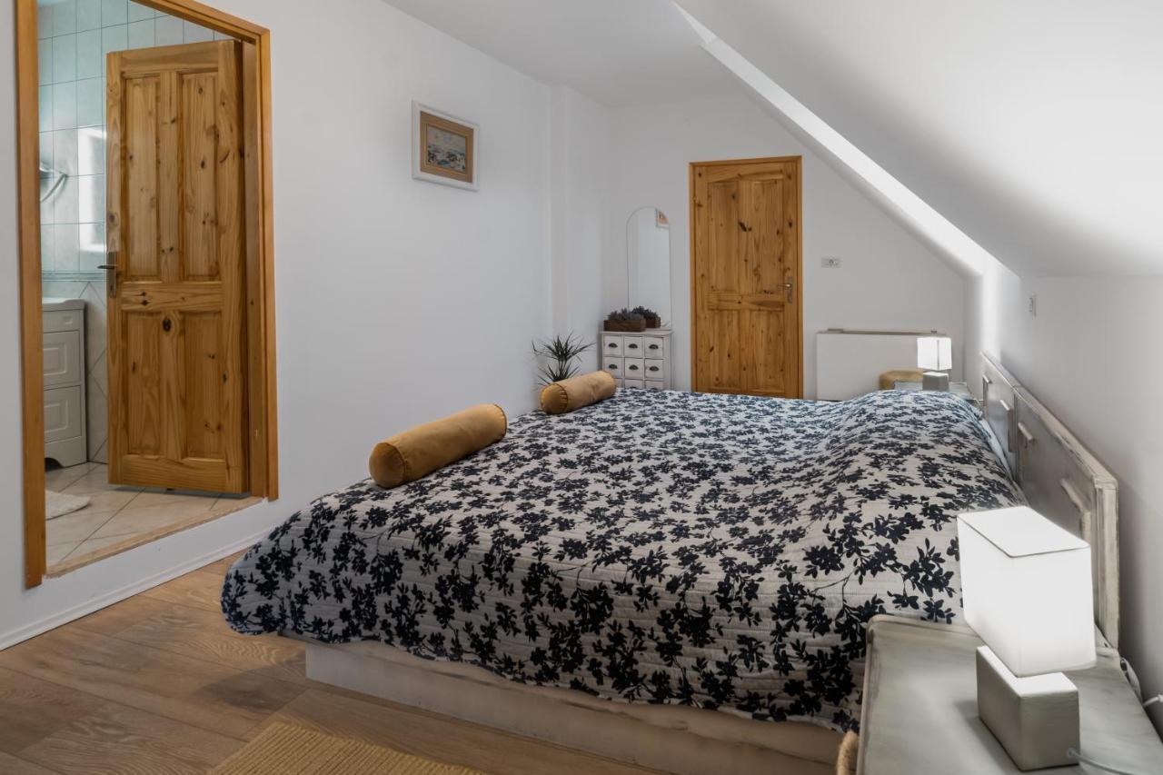 Sobe "Ela" Bed and Breakfast Fužine Eksteriør billede