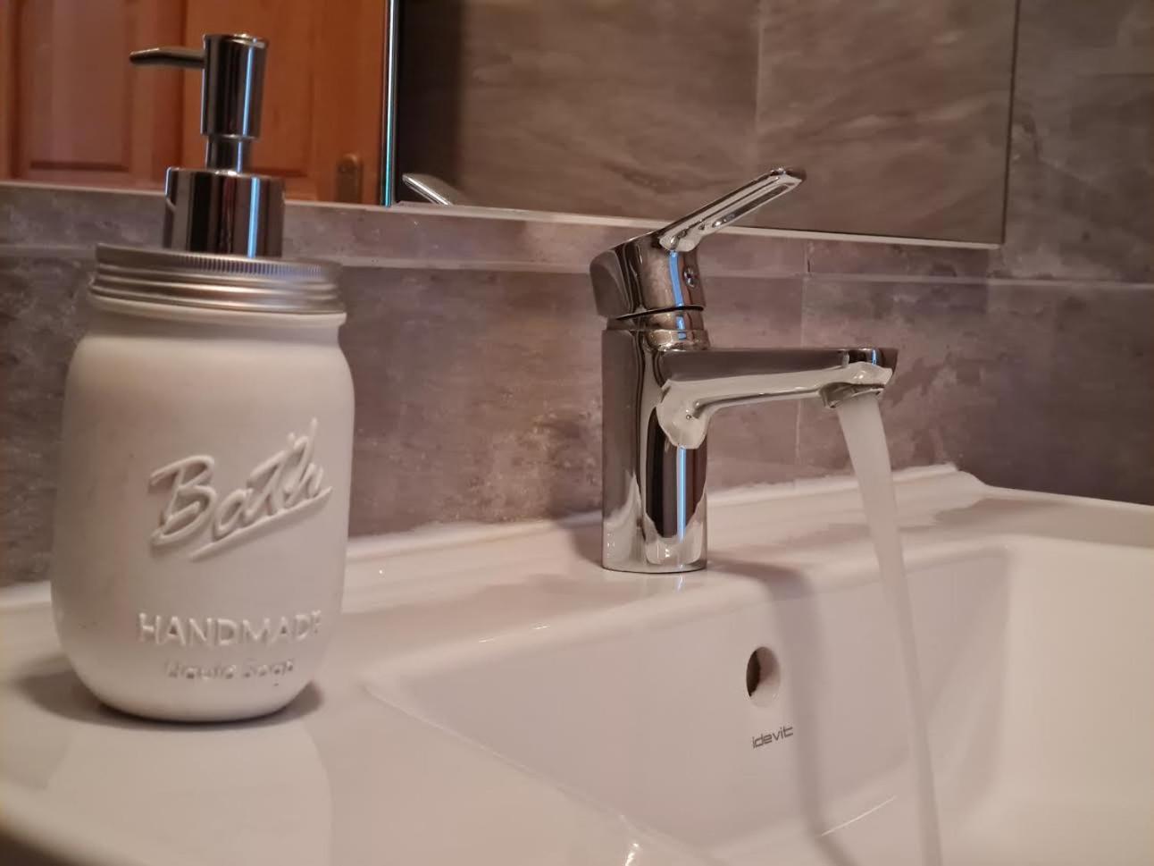 Sobe "Ela" Bed and Breakfast Fužine Værelse billede
