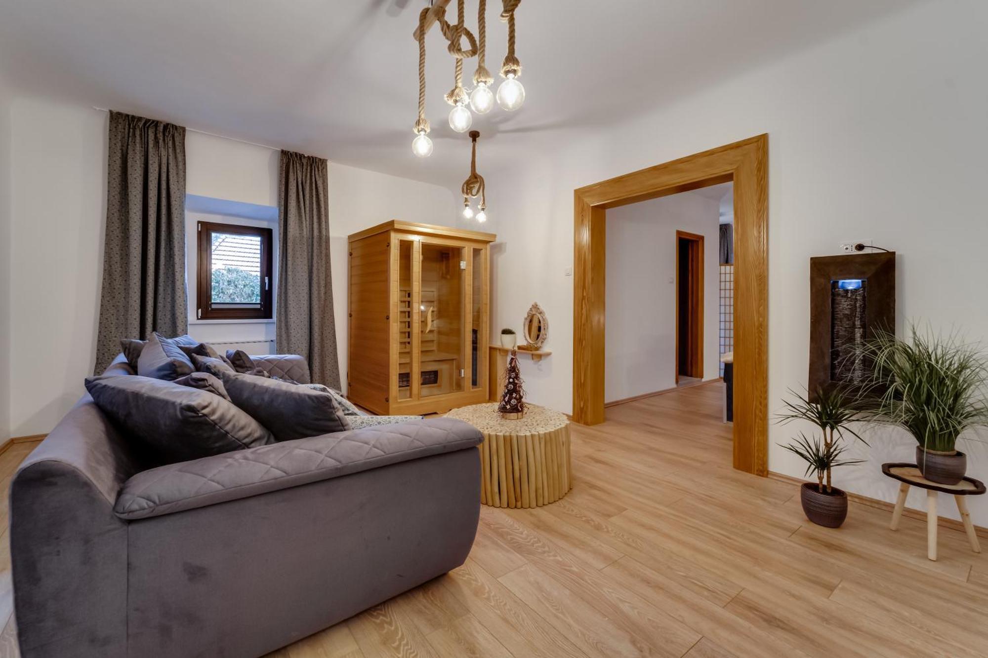 Sobe "Ela" Bed and Breakfast Fužine Værelse billede